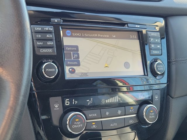 Used 2017 Nissan Rogue SL w/ SL Premium Package image 29