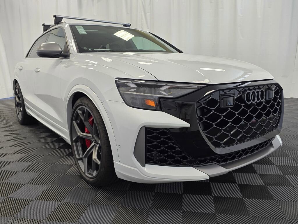 New 2025 Audi RS Q8 performance image 8
