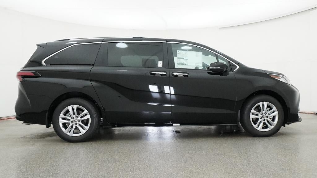 New 2026 Toyota Sienna Limited FWD image 27