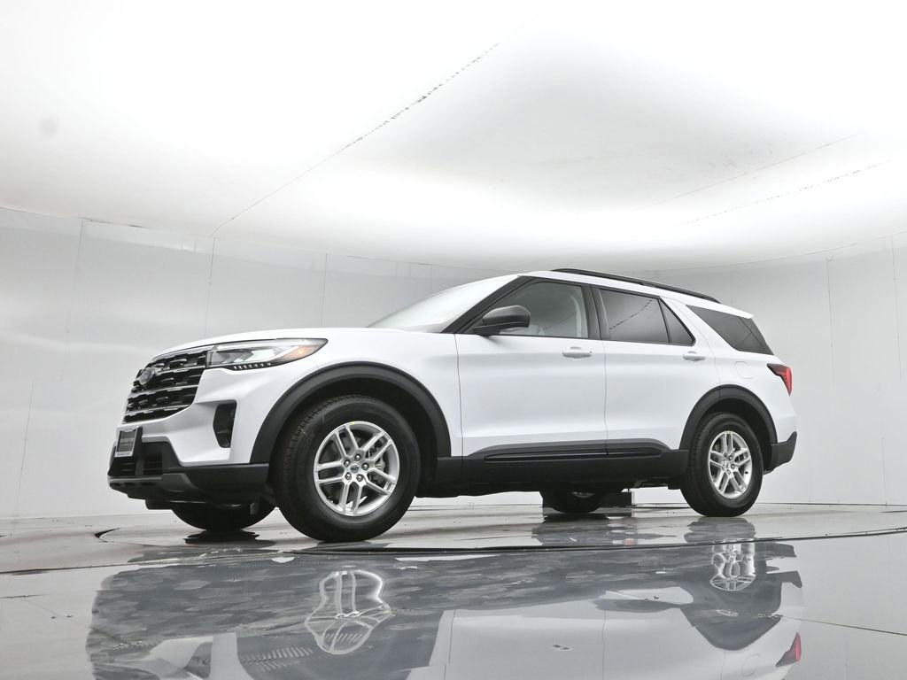 New 2026 Ford Explorer Active RWD image 48