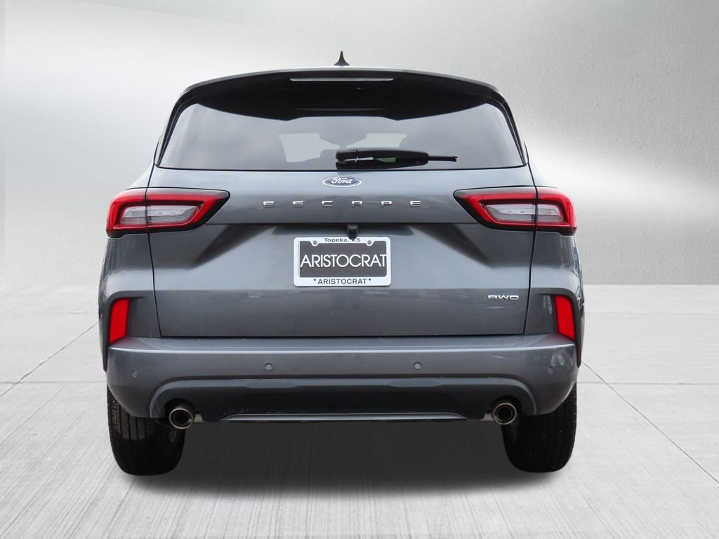 Used 2024 Ford Escape ST-Line w/ Tech Pack #1 image 6