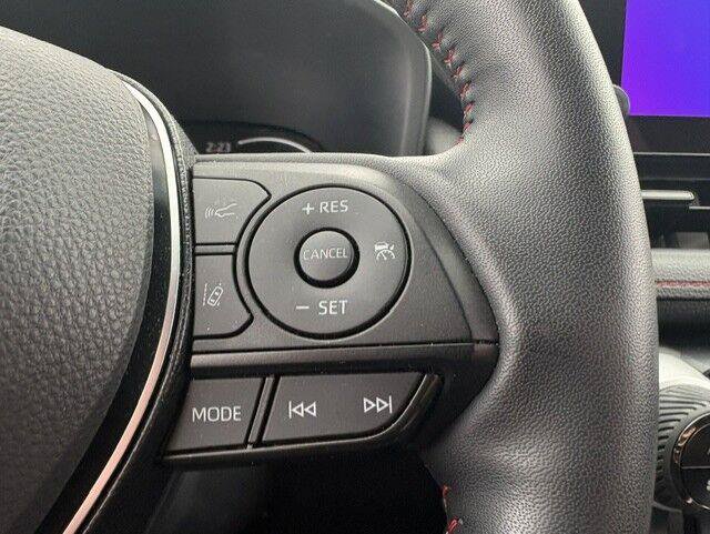 Used 2023 Toyota RAV4 SE w/ Weather & Moonroof Package AWD/4WD image 22