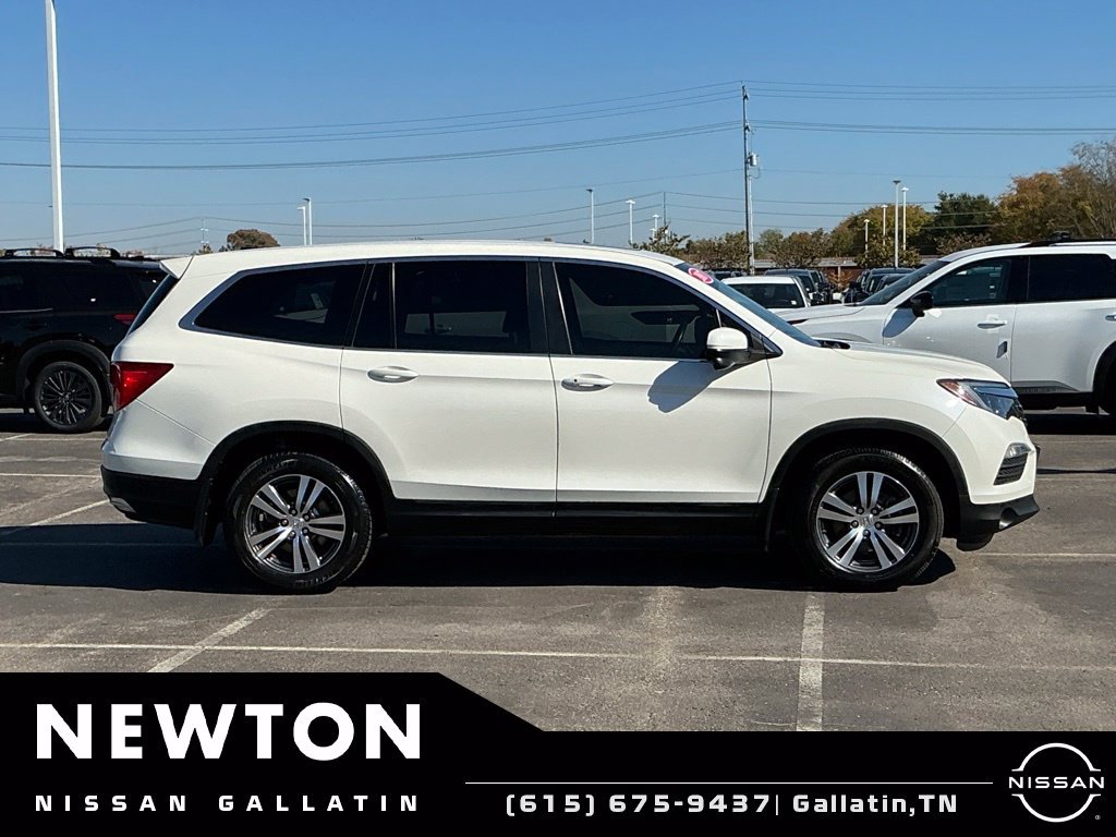 Used 2017 Honda Pilot EX-L image 4