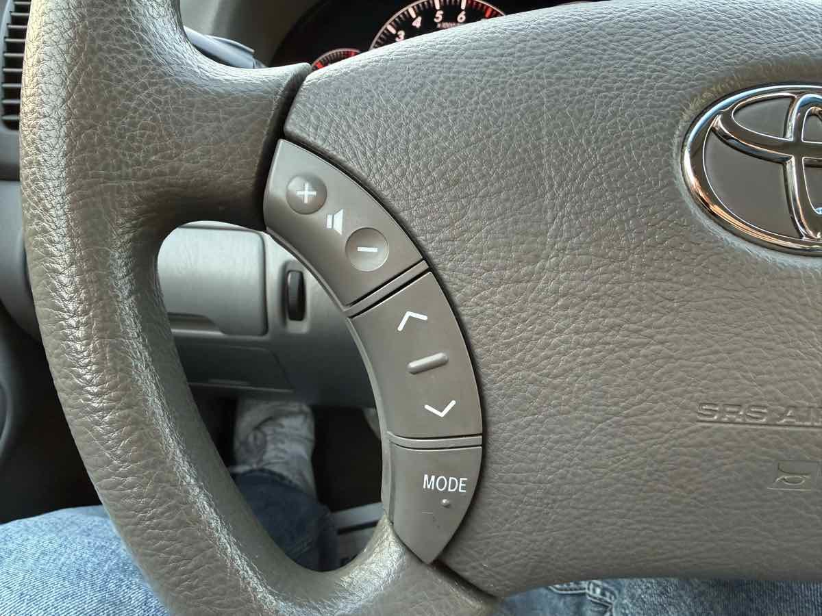 Used 2006 Toyota Camry LE image 17