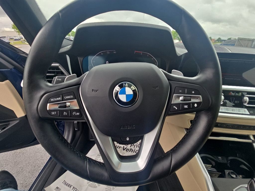Used 2022 BMW 330i xDrive Sedan AWD/4WD image 17
