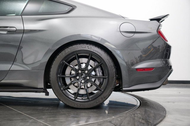 Used 2019 Ford Mustang Shelby GT350 w/ Technology Package image 16