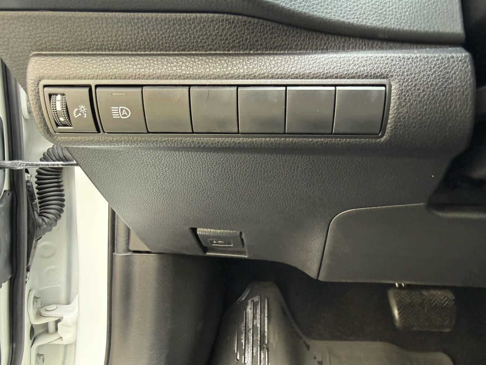 Used 2022 Toyota Corolla XSE w/ XSE Preferred Package image 13