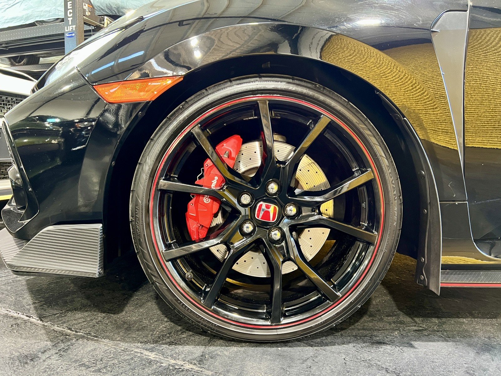 Used 2019 Honda Civic Type R image 25