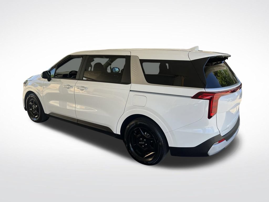 Certified 2025 Kia Carnival FWD image 45