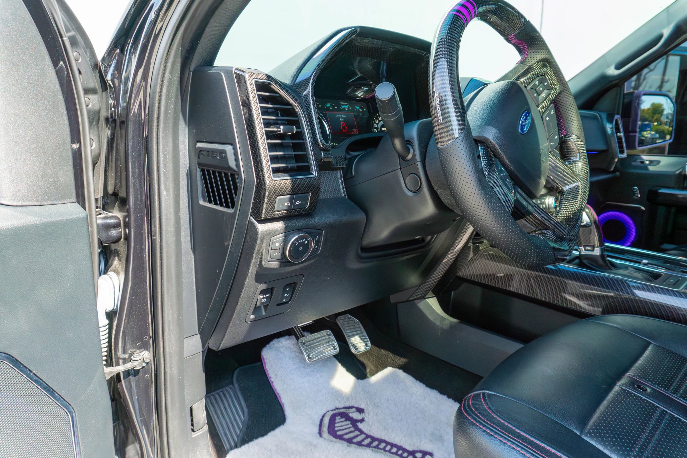 Used 2020 Ford F150 Lariat w/ Equipment Group 502A Luxury image 75