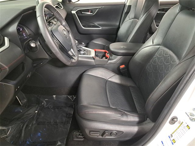 Used 2021 Toyota RAV4 TRD Off-Road image 19