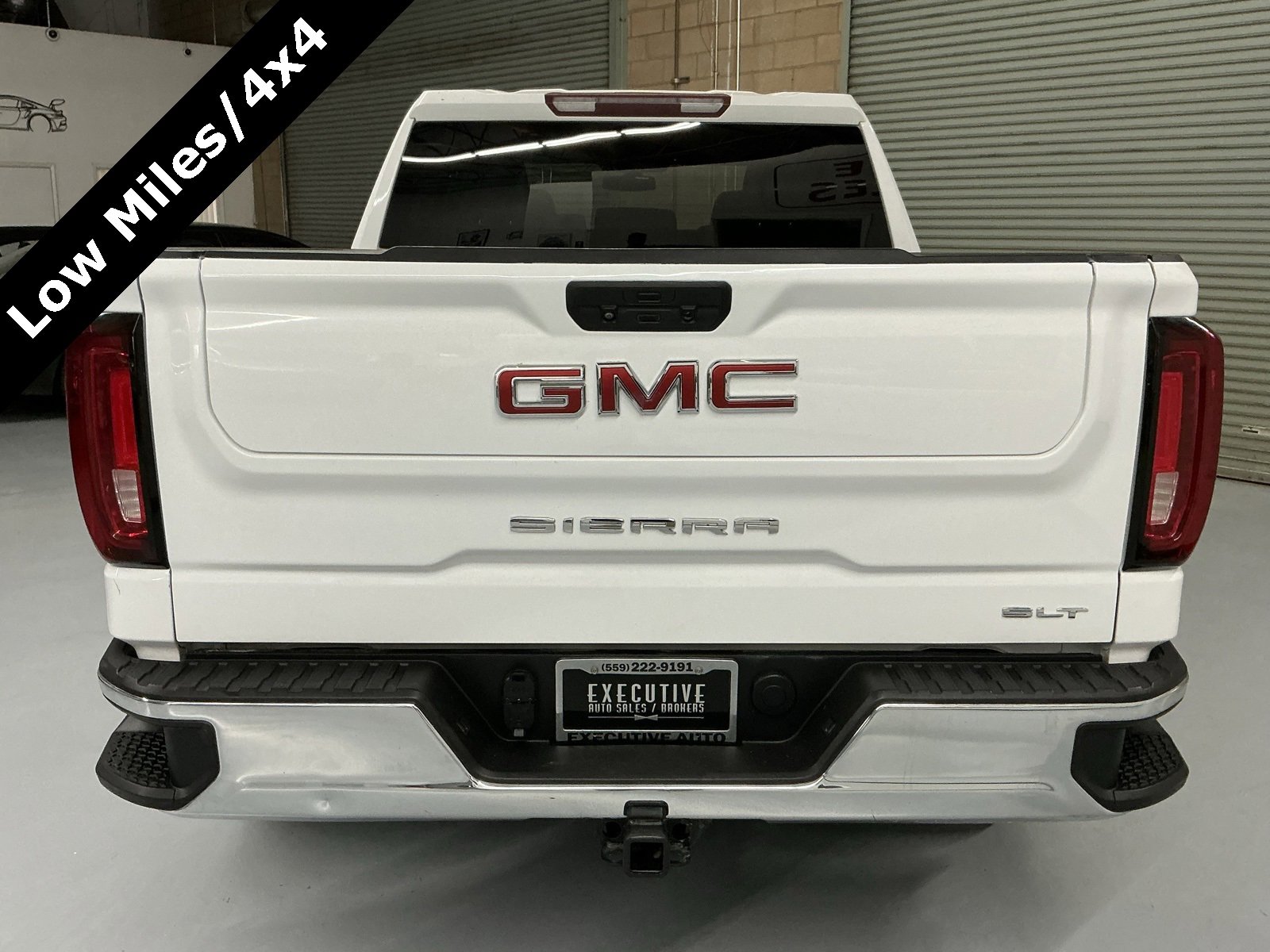 Used 2021 GMC Sierra 1500 SLT image 4