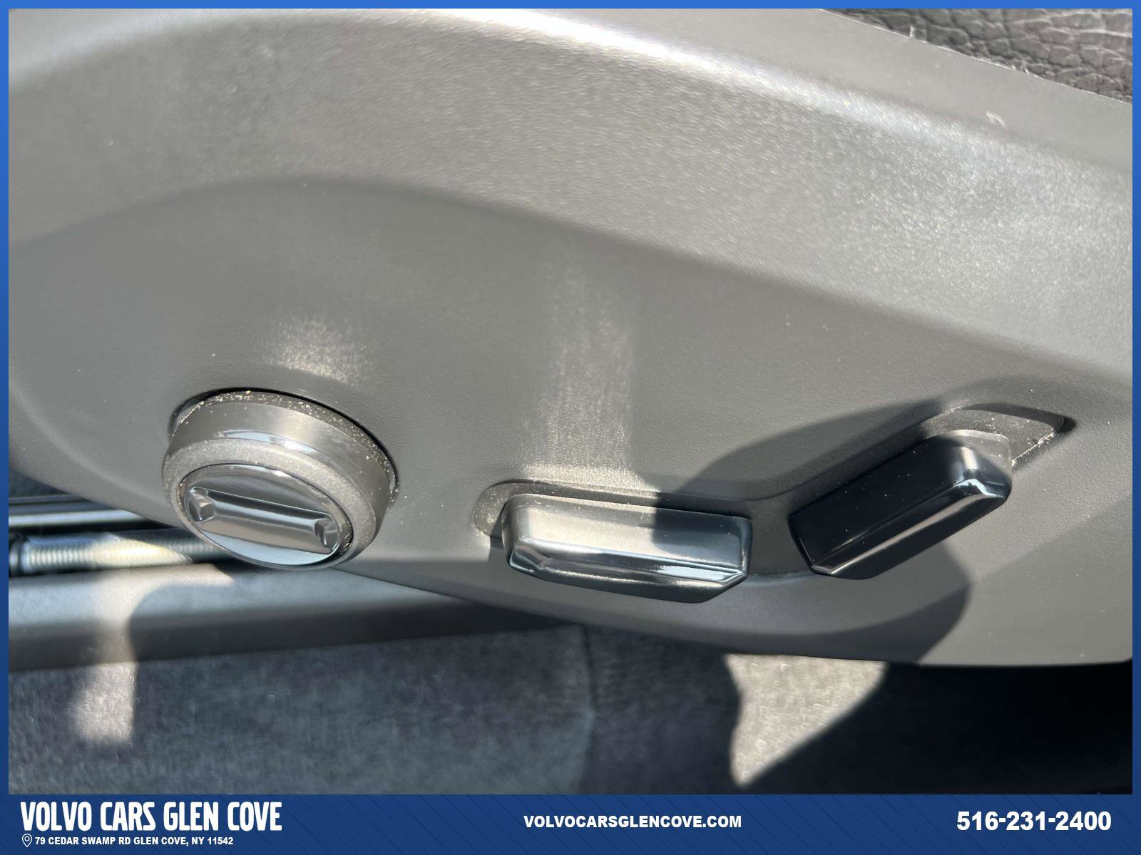 Certified 2025 Volvo XC90 B5 Plus w/ Protection Package Premier image 19