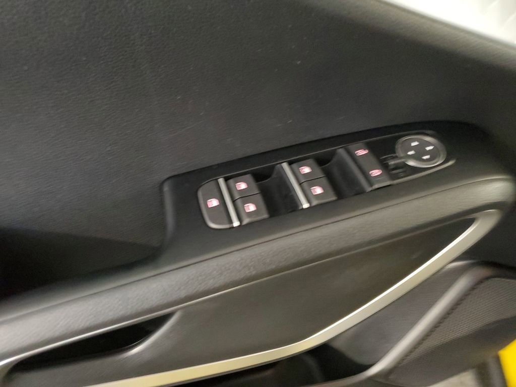 Used 2020 Kia Soul LX FWD image 20