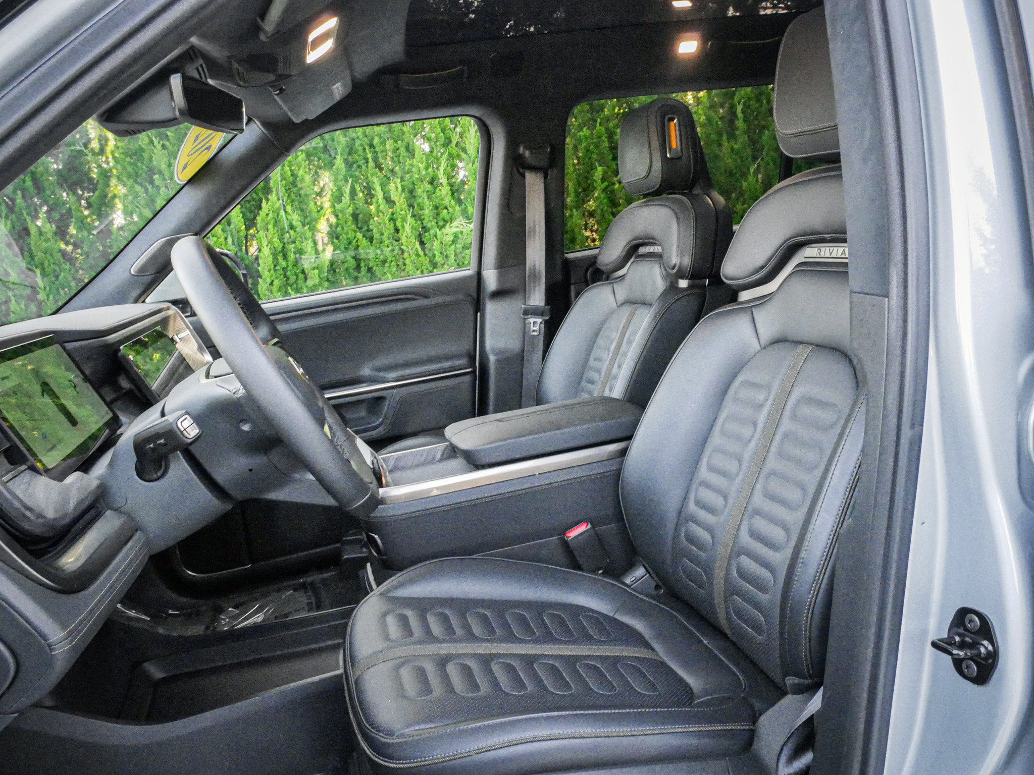 Used 2024 Rivian R1S Adventure Quad AWD/4WD image 16