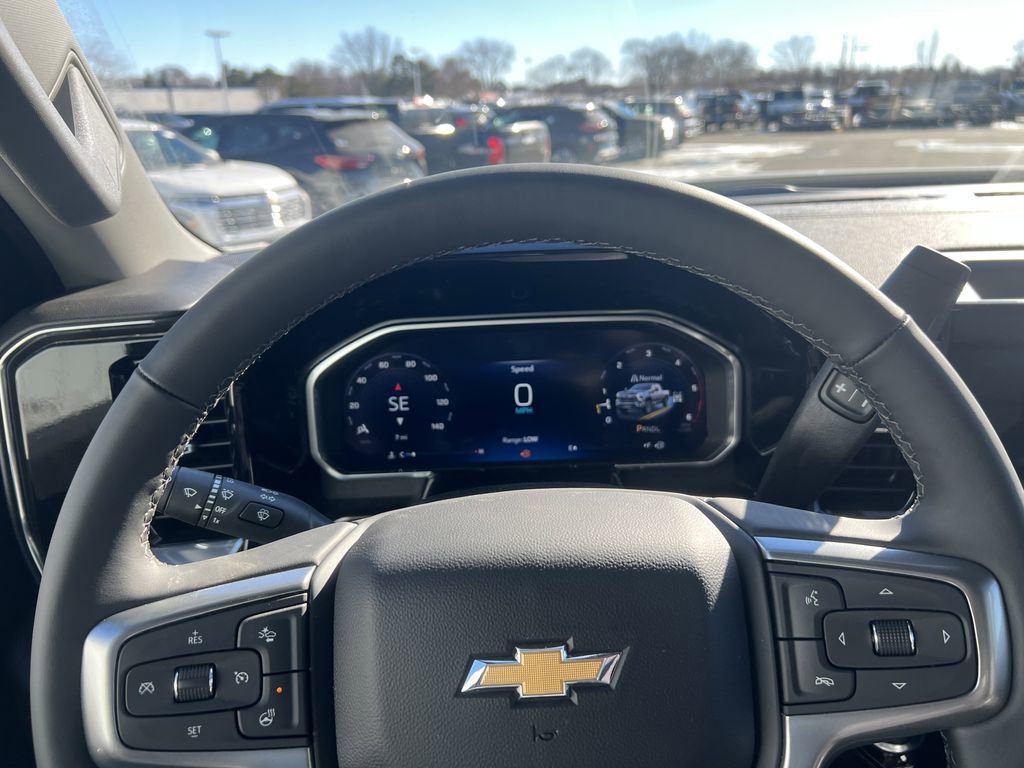 New 2026 Chevrolet Silverado 3500 LT image 6