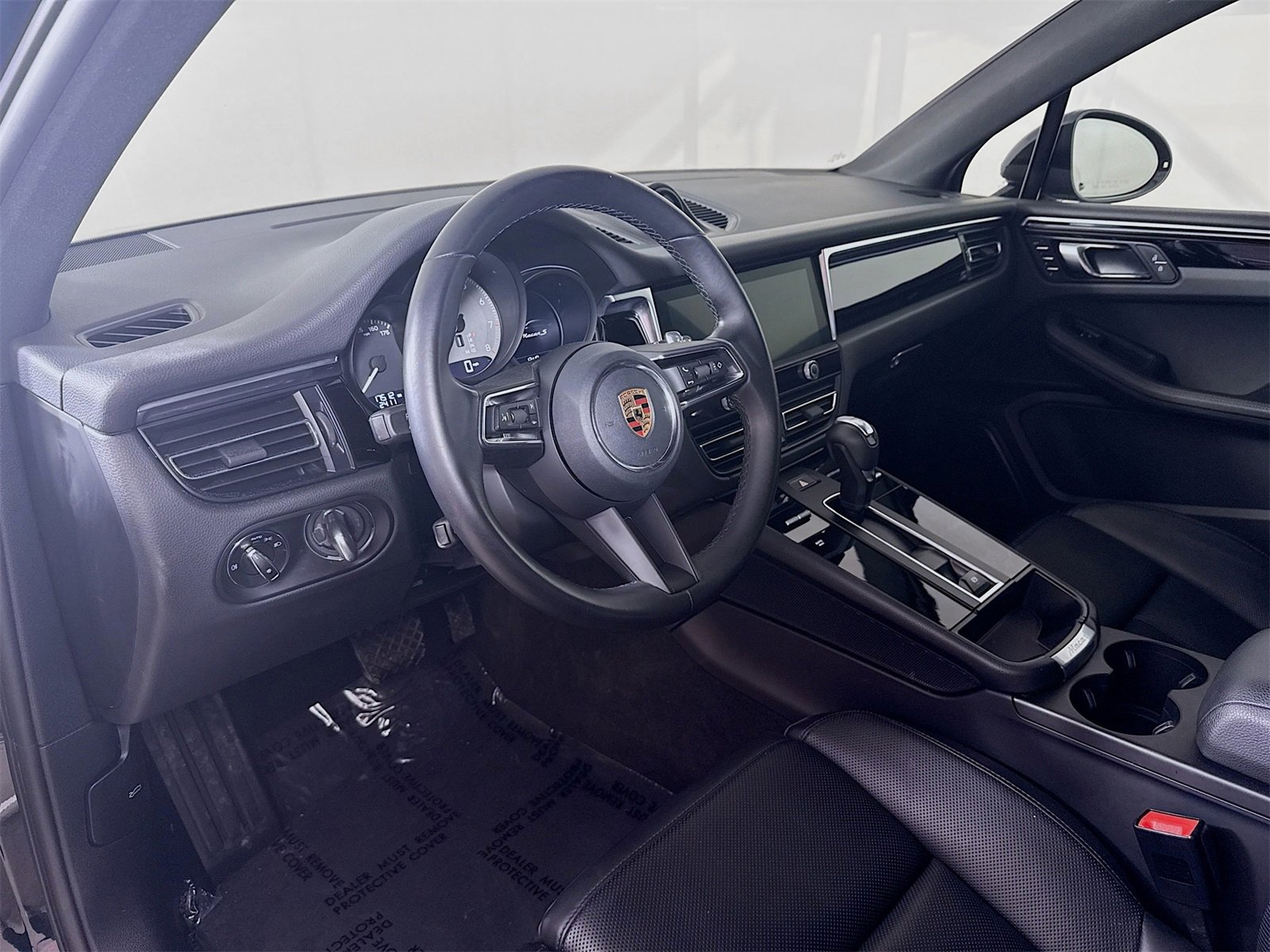 Used 2023 Porsche Macan S image 4