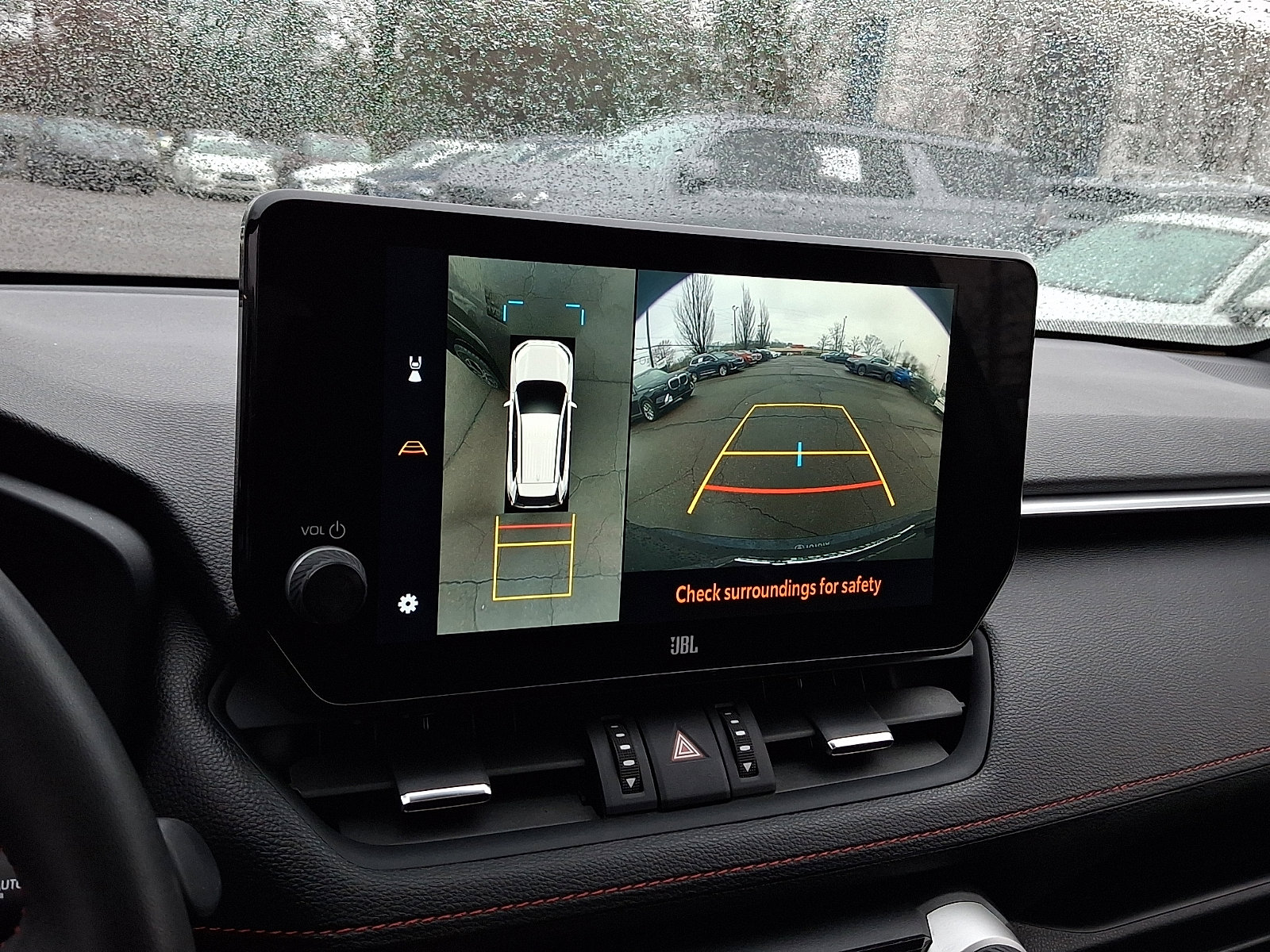 Used 2023 Toyota RAV4 XSE w/ Premium Package image 18