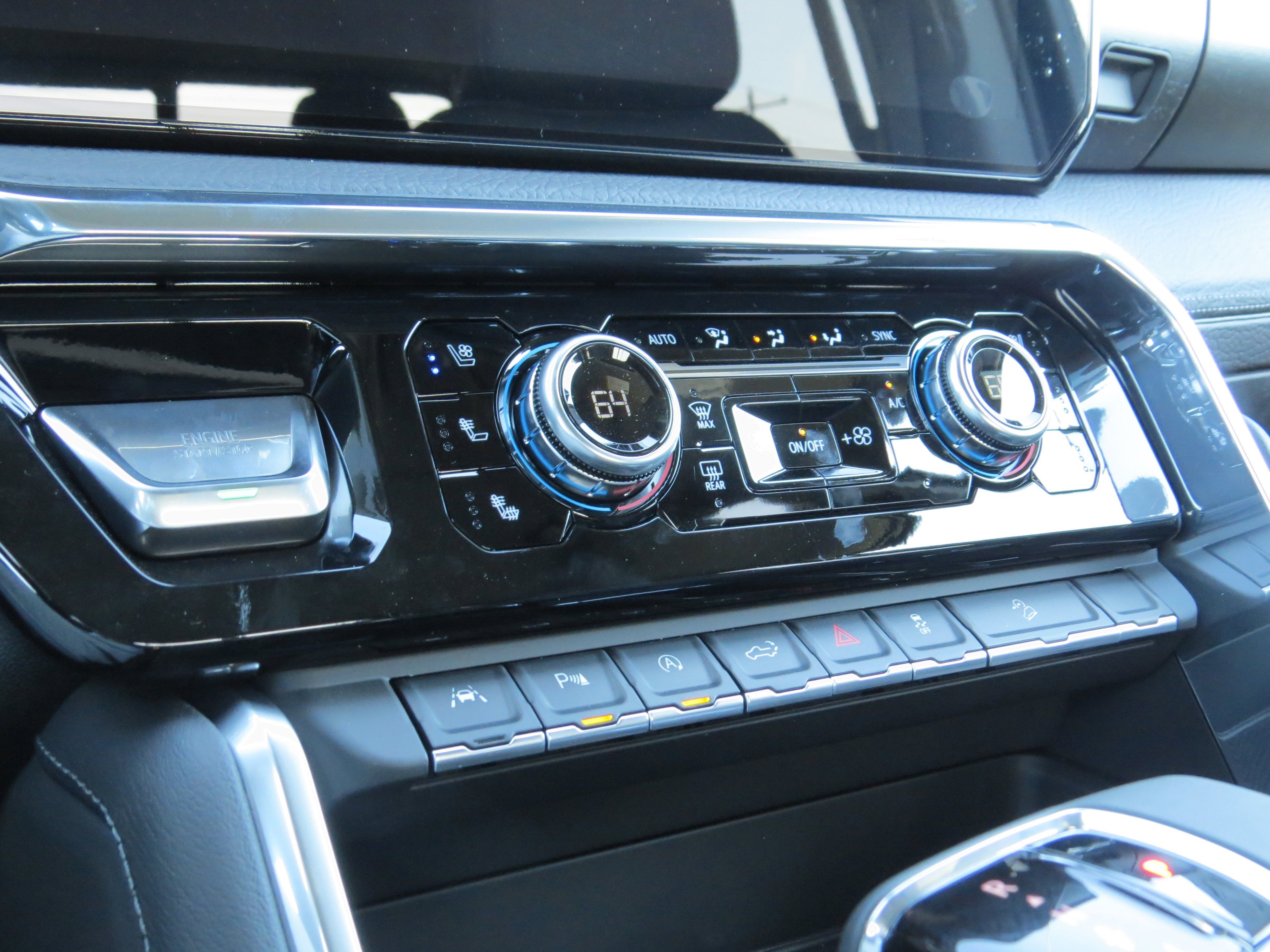 New 2026 GMC Sierra 1500 Denali w/ Technology Package image 29