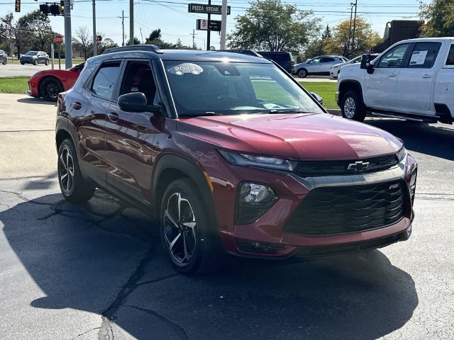 Certified 2023 Chevrolet TrailBlazer RS w/ Convenience Package FWD image 2
