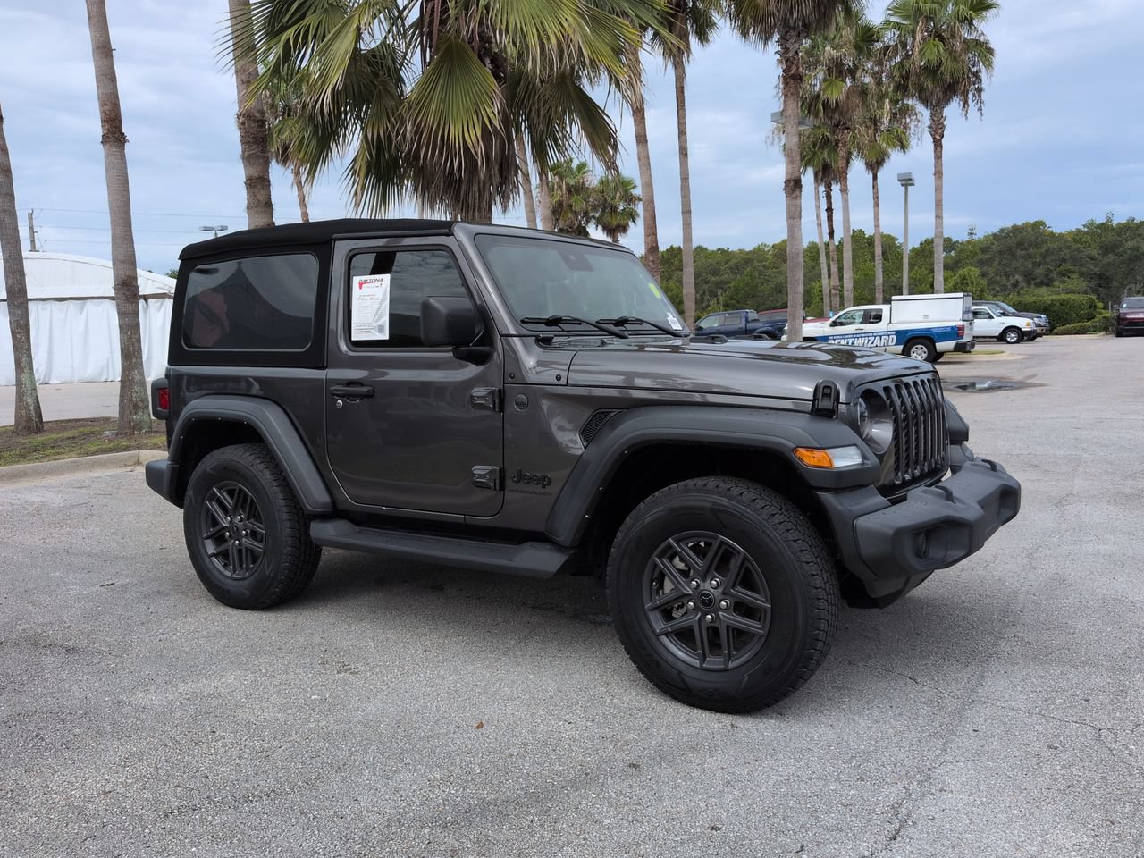 Used 2024 Jeep Wrangler Sport AWD/4WD image 2
