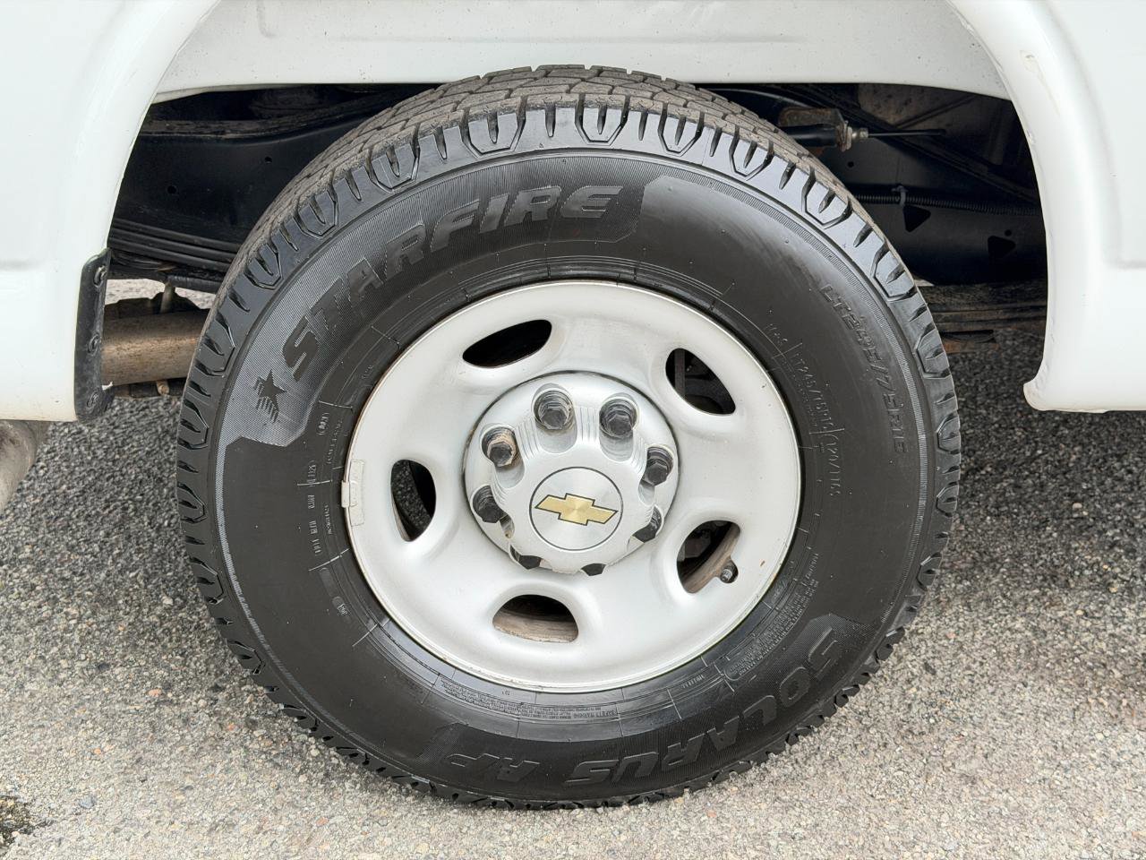 Used 2025 Chevrolet Express 2500 Extended w/ Driver Convenience Package RWD image 61