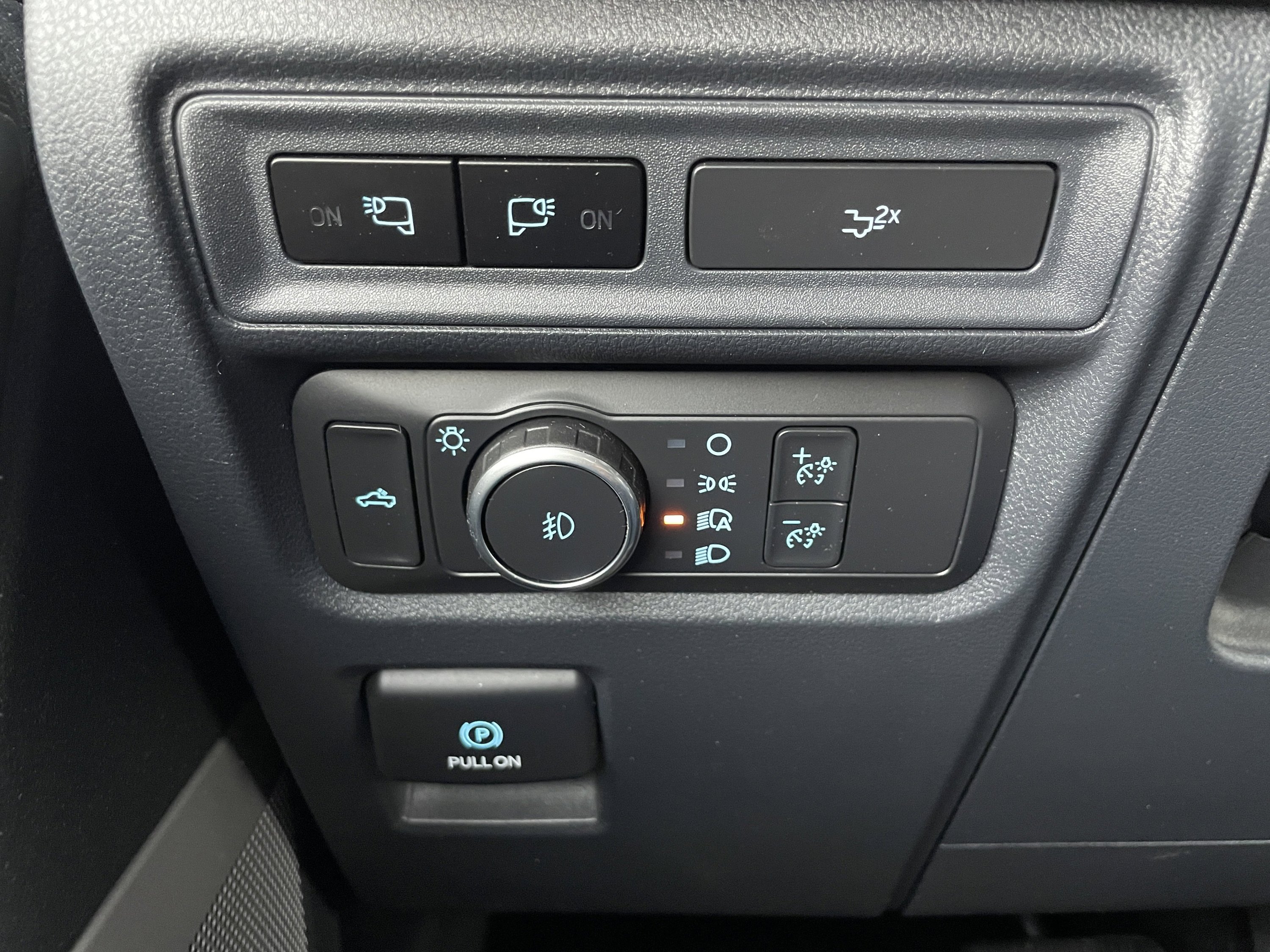 Used 2022 Ford F150 XLT w/ Equipment Group 302A High AWD/4WD image 59