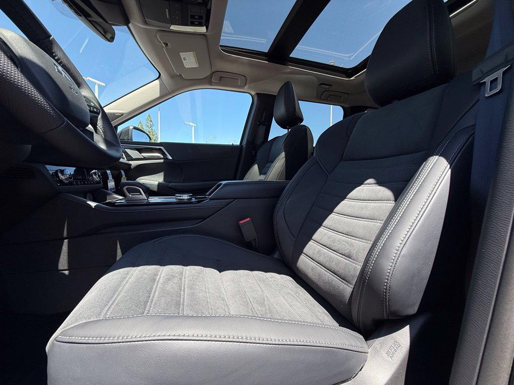 New 2026 Mitsubishi Outlander SE FWD image 35
