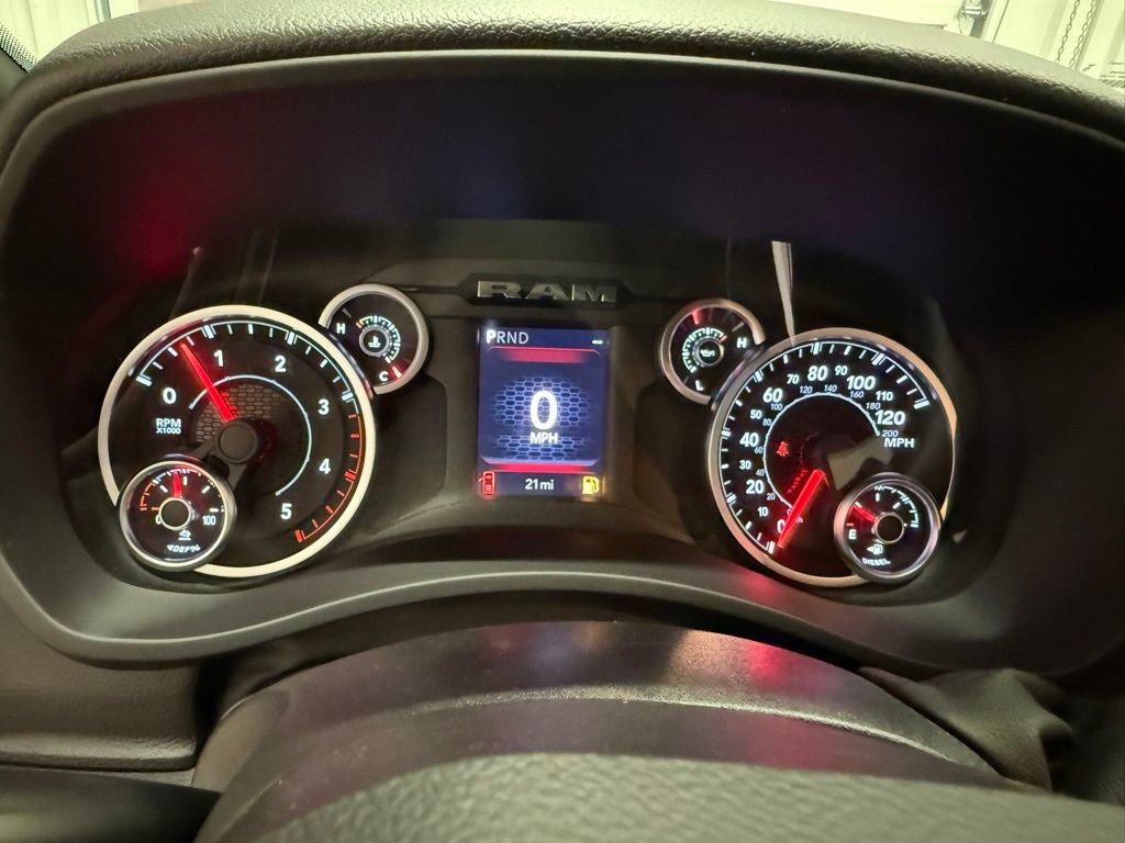 New 2026 RAM 2500 Big Horn AWD/4WD image 28