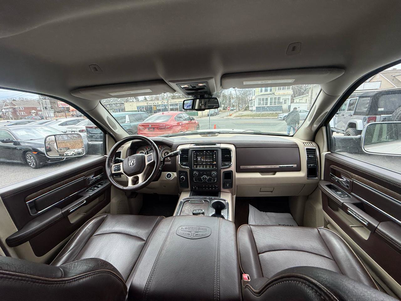 Used 2018 RAM 3500 Laramie Longhorn image 28