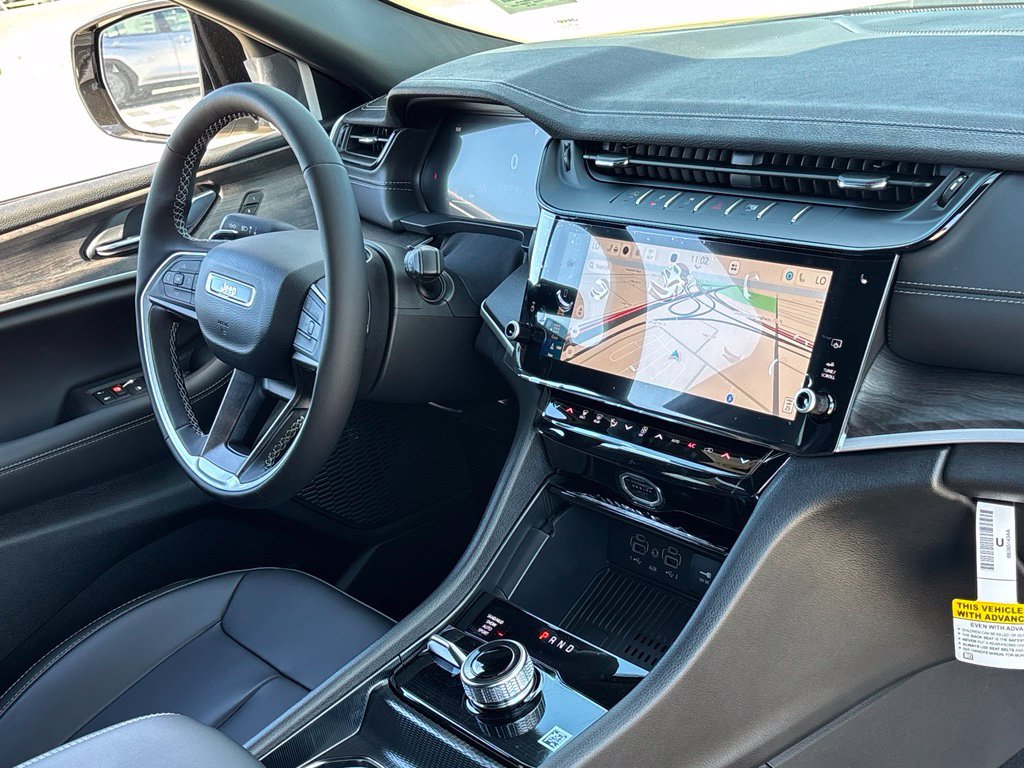 New 2027 Jeep Grand Cherokee Limited AWD/4WD image 29