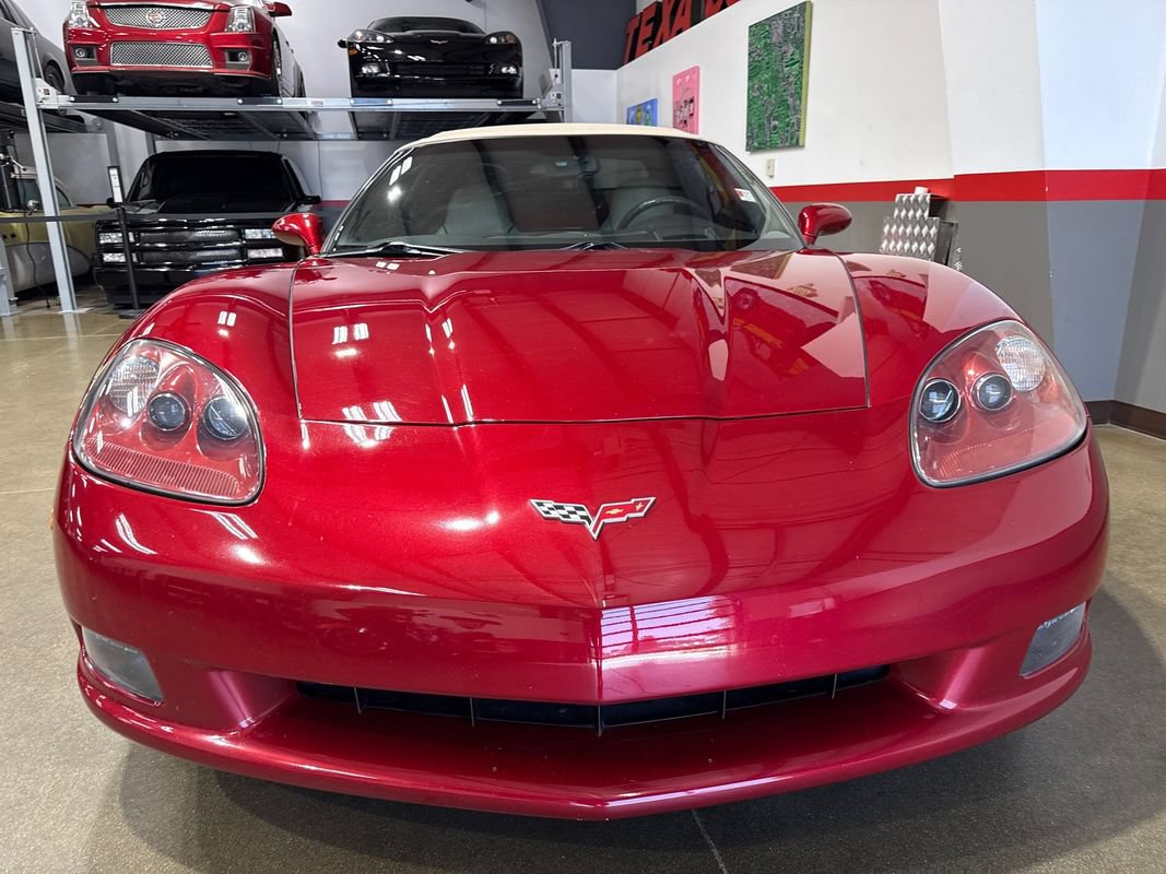 Used 2008 Chevrolet Corvette Convertible w/ Preferred Equipment Group RWD image 56