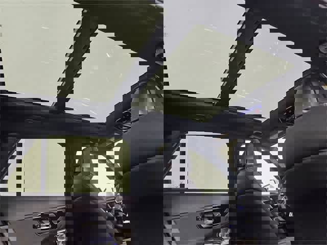 Certified 2025 Mercedes-Benz GLC 300 4MATIC image 41