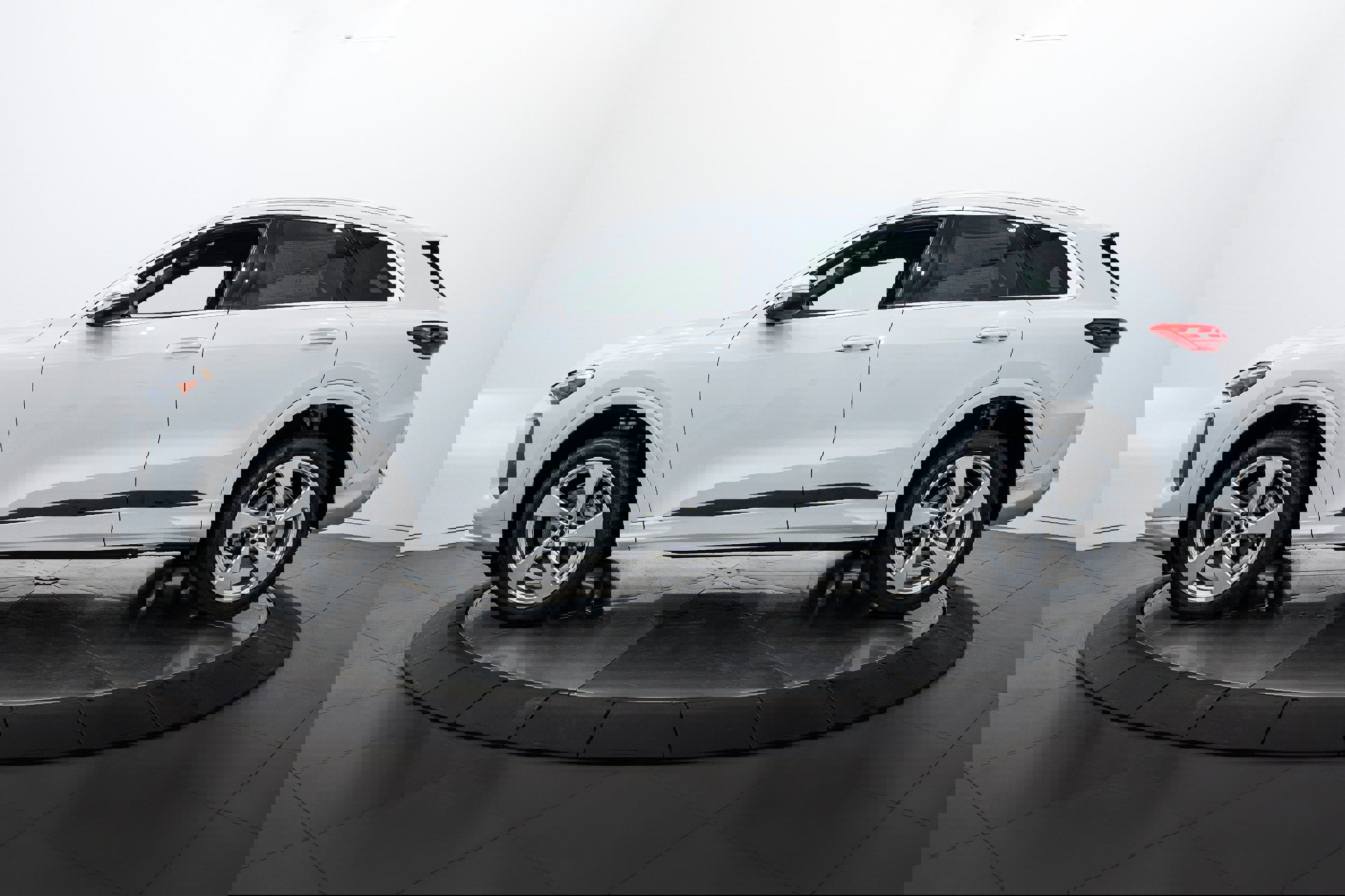 New 2025 Audi Q5 Premium Plus image 7