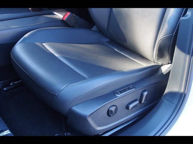 Used 2021 Volkswagen ID.4 Pro S w/ ID.4 Protection Package RWD image 19