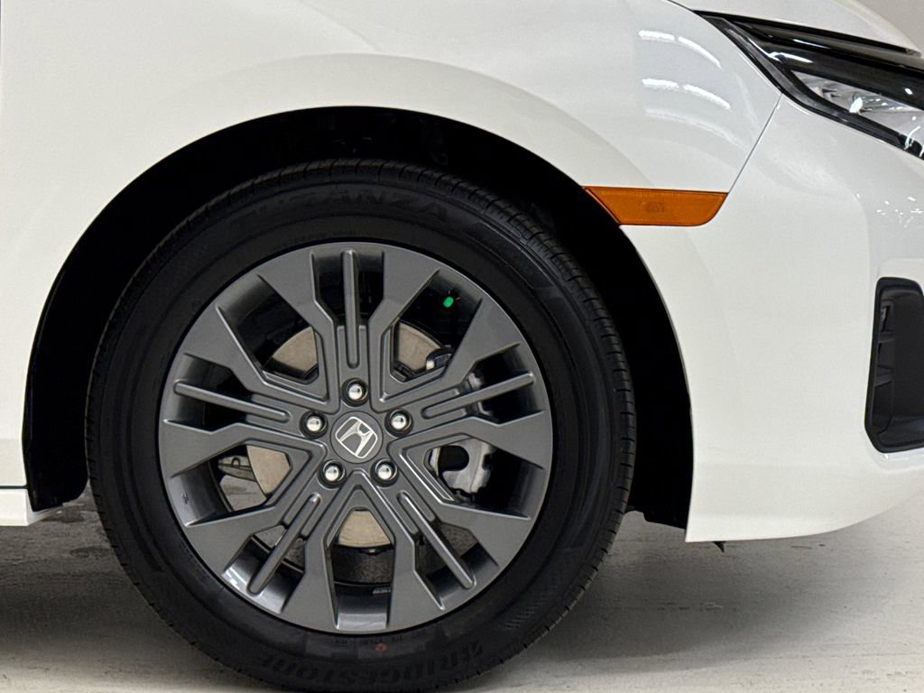 New 2026 Honda Odyssey Touring image 6