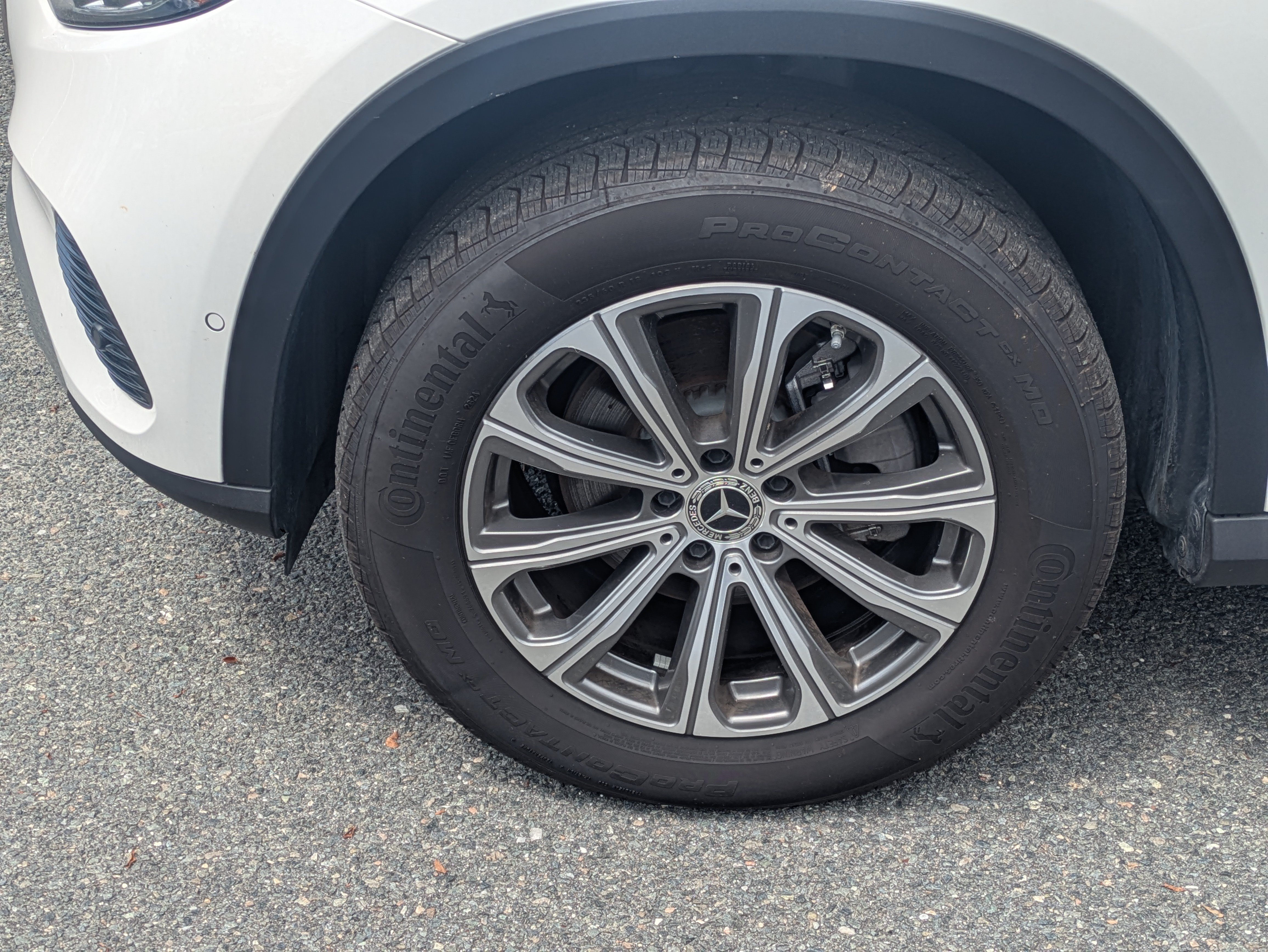 Certified 2025 Mercedes-Benz GLC 300 4MATIC image 9