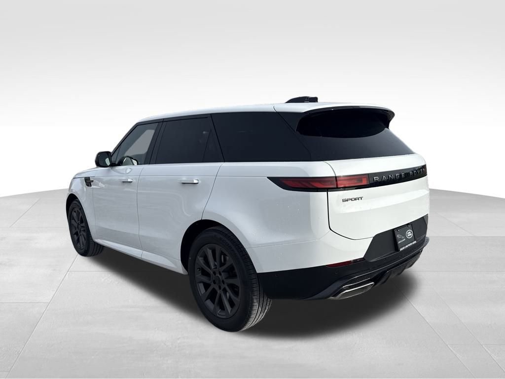 New 2026 Land Rover Range Rover Sport SE image 3
