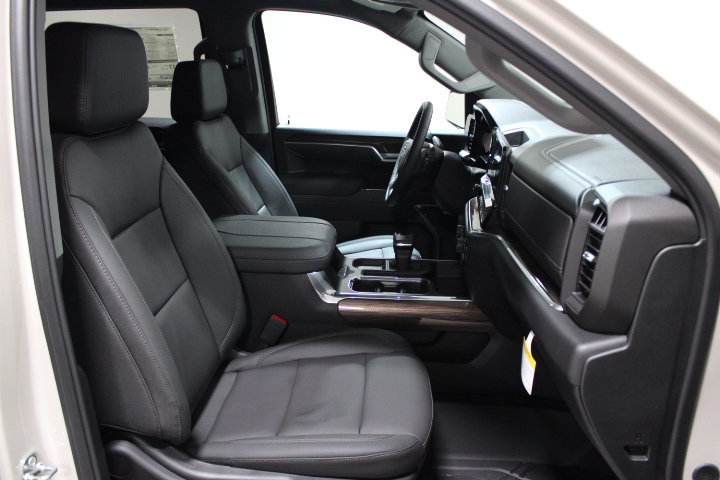 New 2026 Chevrolet Silverado 1500 RST w/ RST All Star Premium Package AWD/4WD image 25