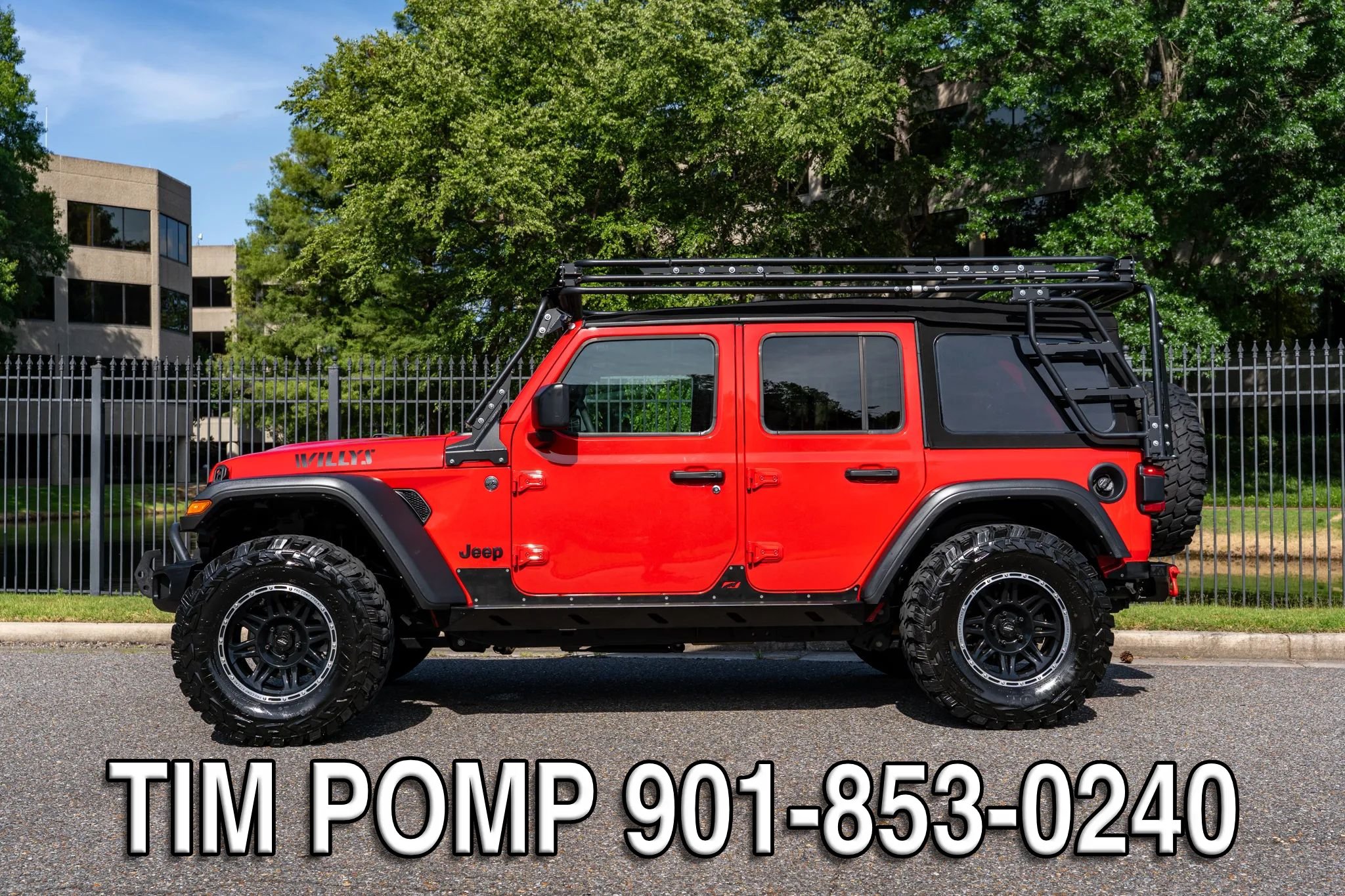 Used 2024 Jeep Wrangler Unlimited Sport AWD/4WD image 9