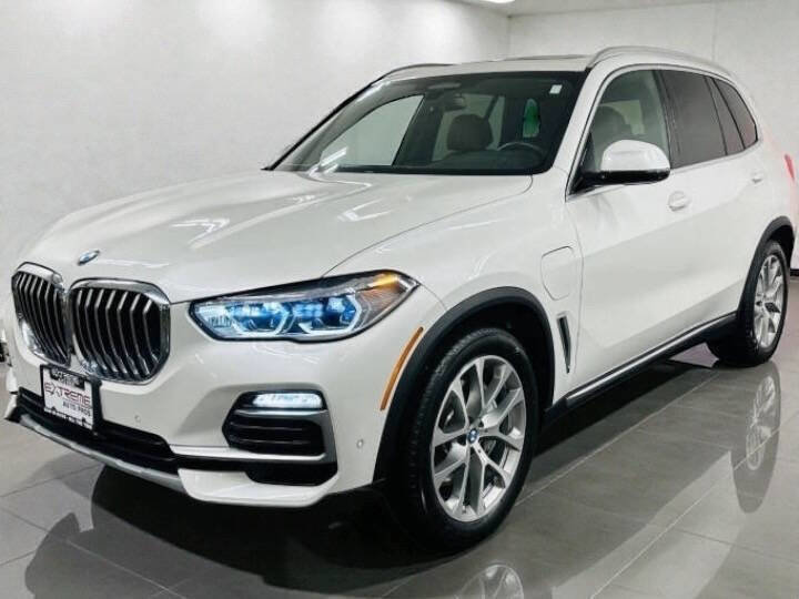 Used 2021 BMW X5 xDrive45e w/ Executive Package image 4