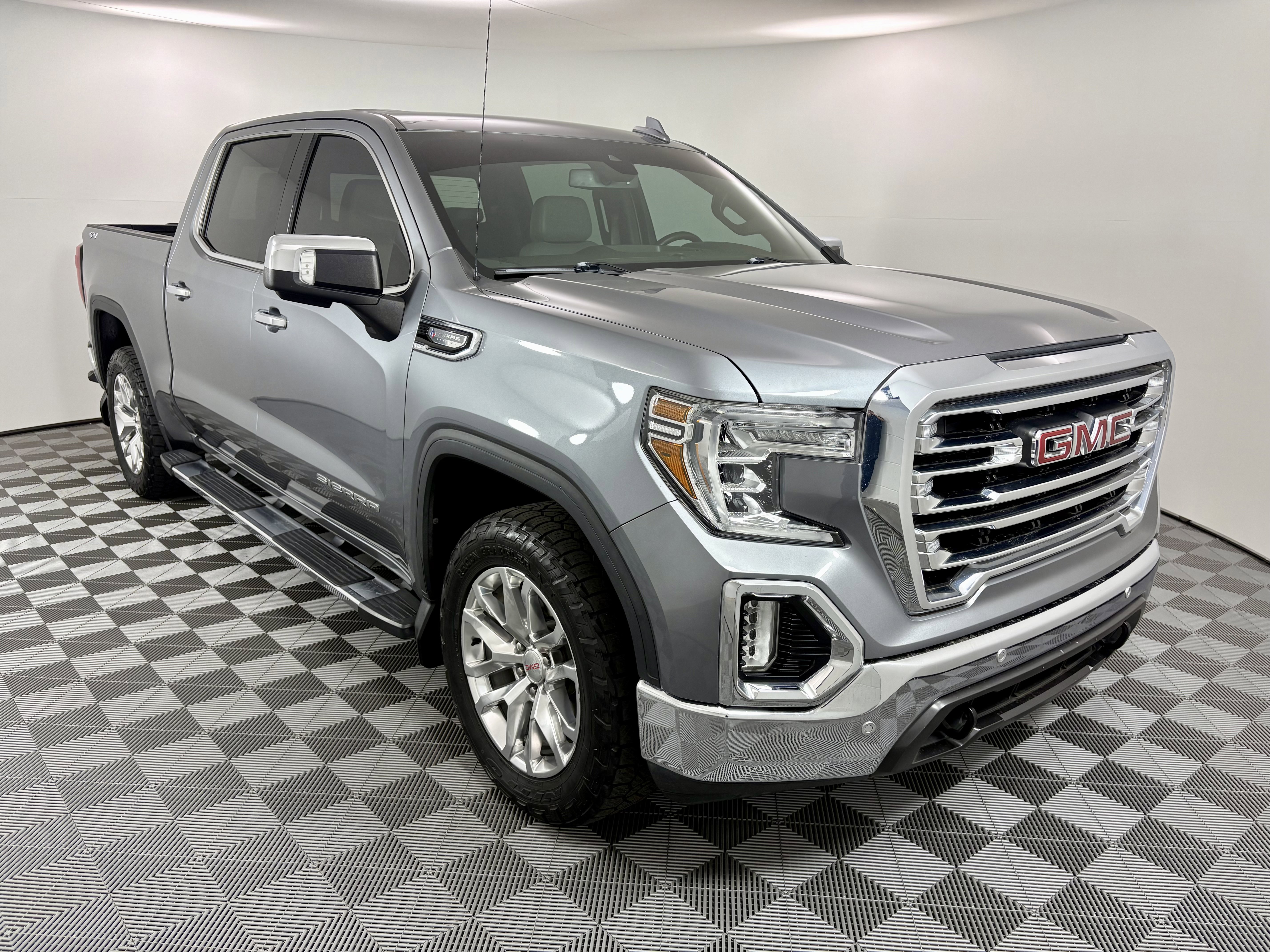 Used 2020 GMC Sierra 1500 SLT AWD/4WD image 7