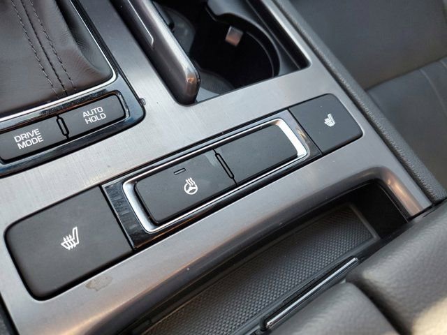 Used 2019 Genesis G80 3.8 image 27