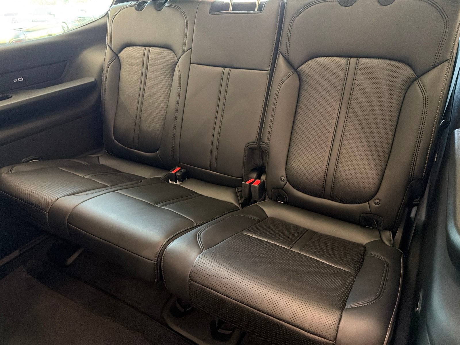 New 2026 Jeep Grand Wagoneer Limited AWD/4WD image 18