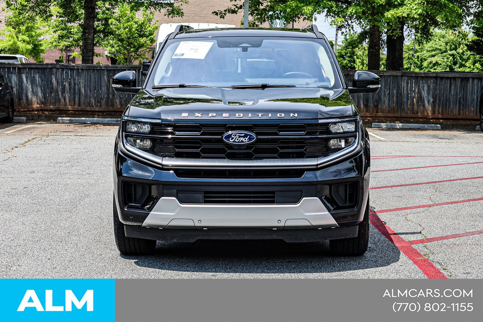 Used 2025 Ford Expedition Platinum AWD/4WD image 11