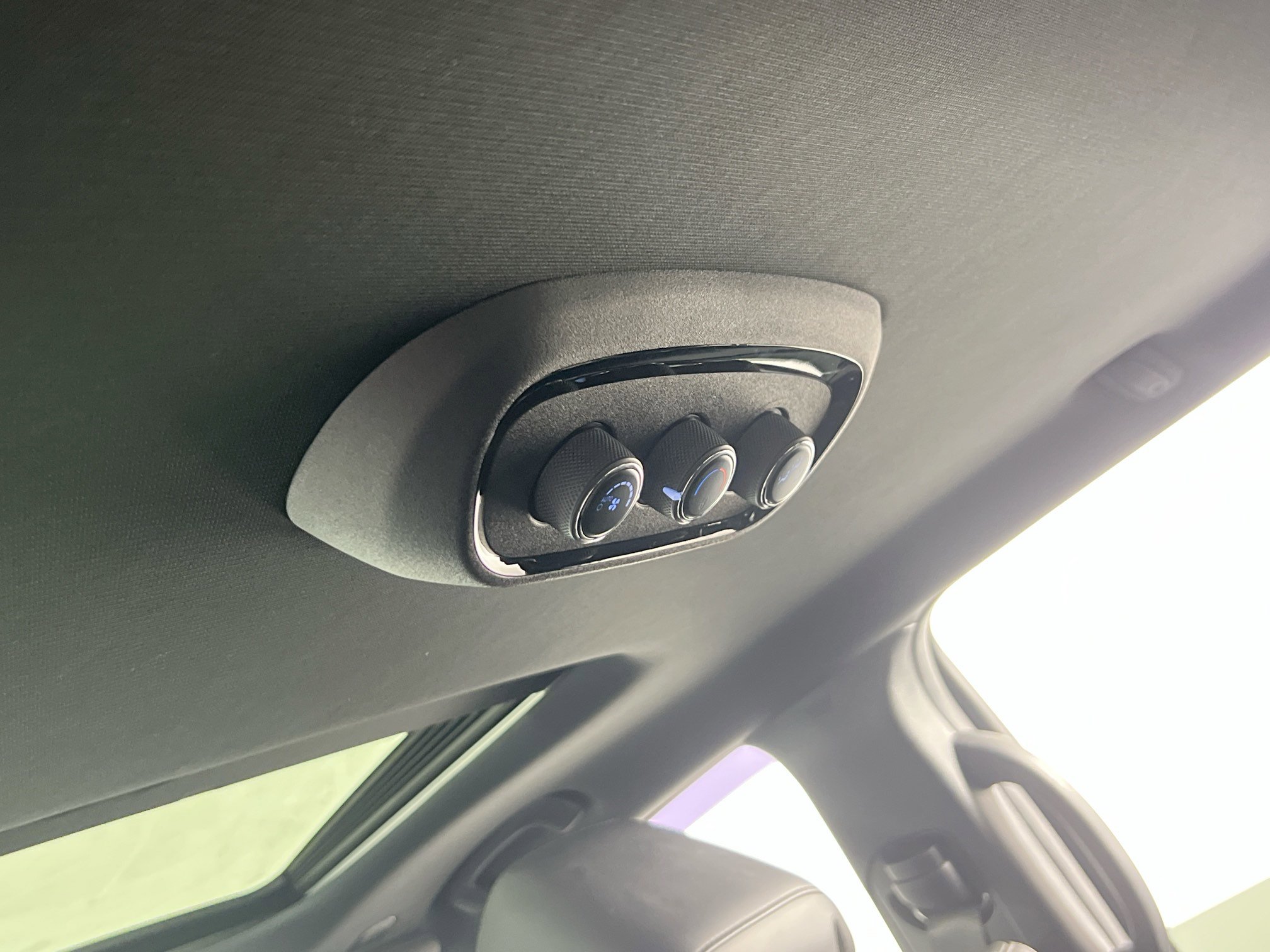 Used 2022 Dodge Durango GT image 25