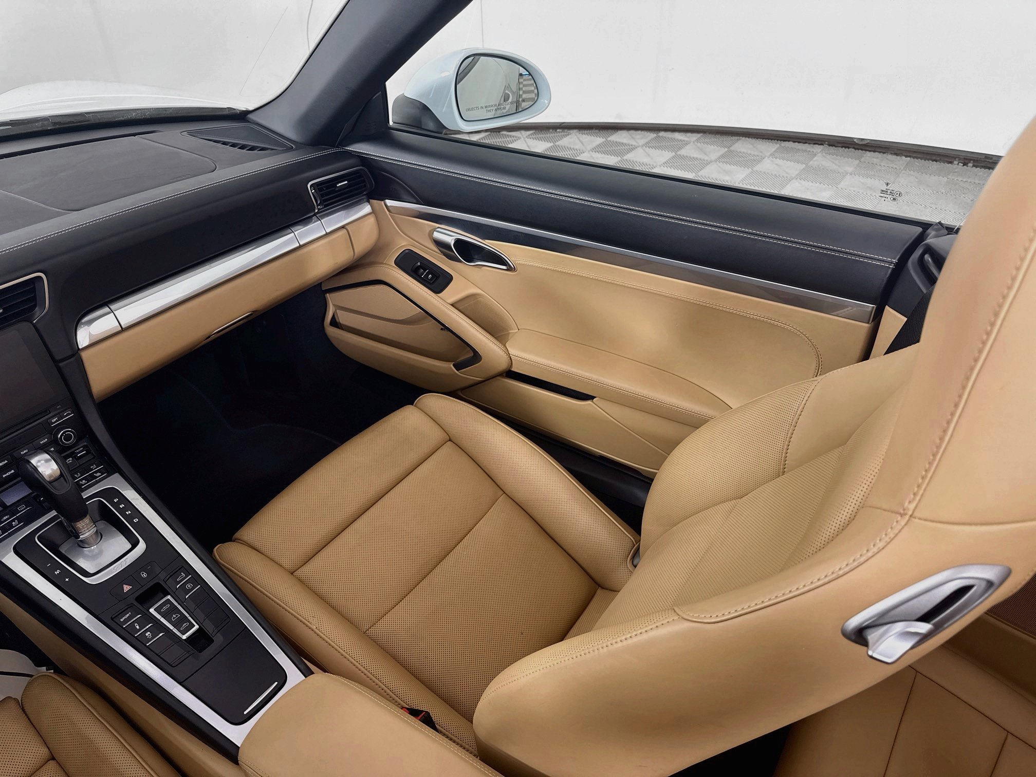 Certified 2019 Porsche 911 Carrera RWD image 23