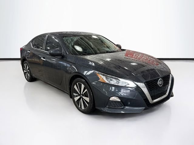 Used 2022 Nissan Altima 2.5 SV image 3