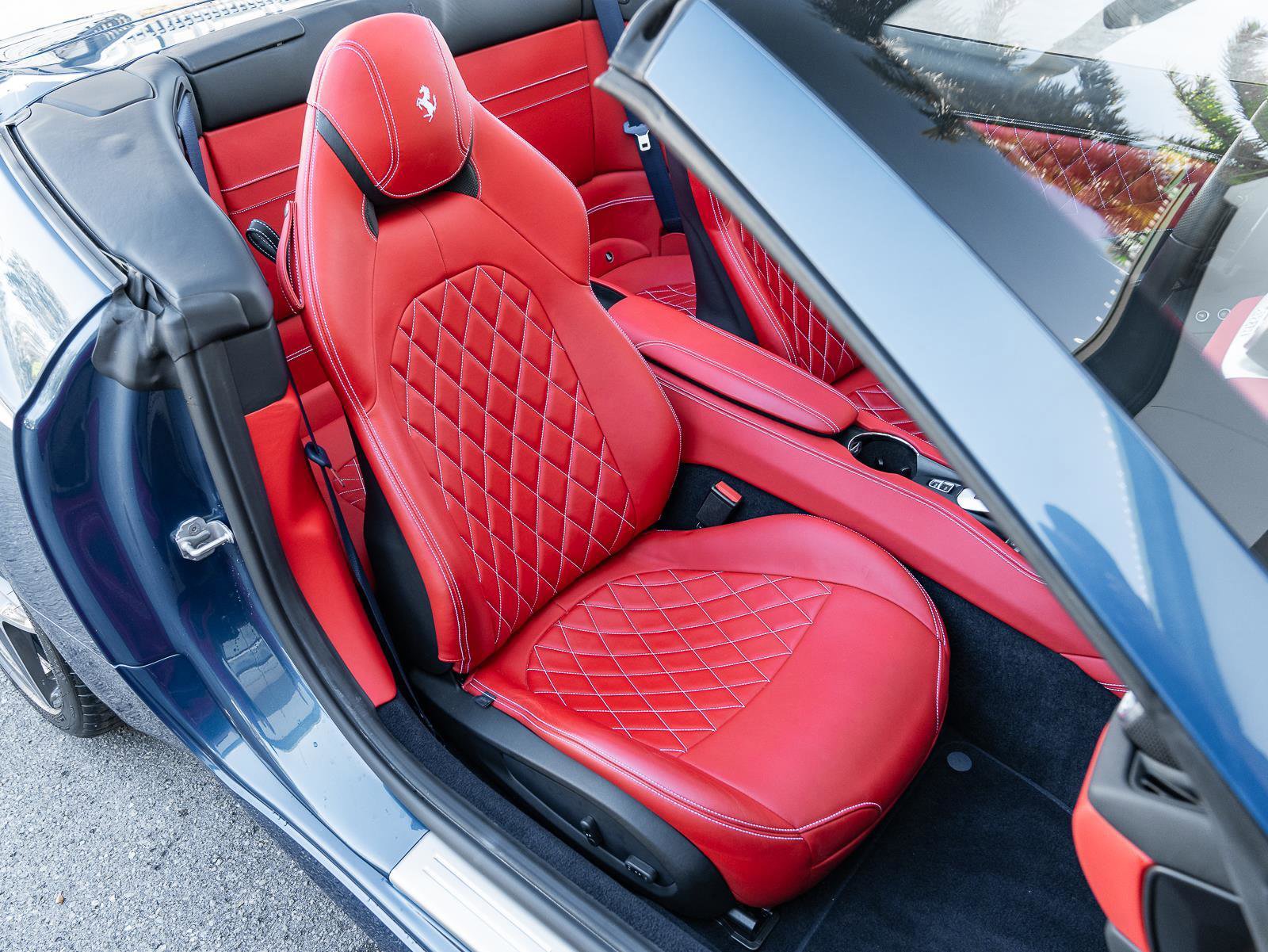 Used 2016 Ferrari California T image 12