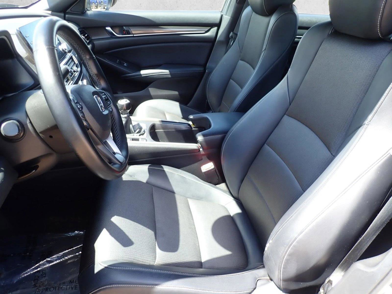 Used 2018 Honda Accord Sport image 10
